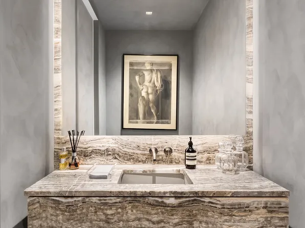 500 West 18th Street image 12 of 26