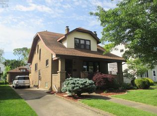 110 44th St, Sandusky, OH 44870