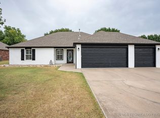 9907 N 116th East East Ave, Owasso, OK 74055