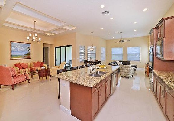 Home For Sale In Boca Reserve
