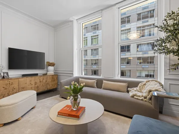 108 Leonard Street image 1 of 13