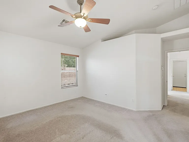 2403 W White Feather Ln — Photo 16