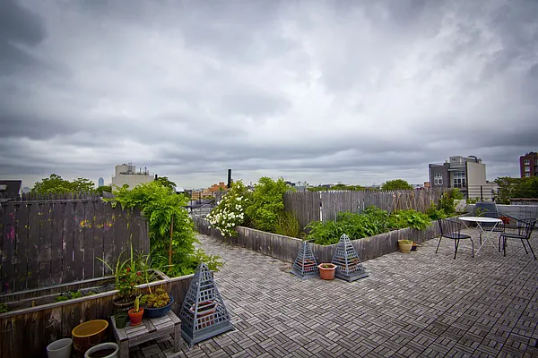 Rented by Fiddler Realty | media 38