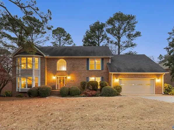 15011 Leafmore Dr SE, Huntsville, AL 35803