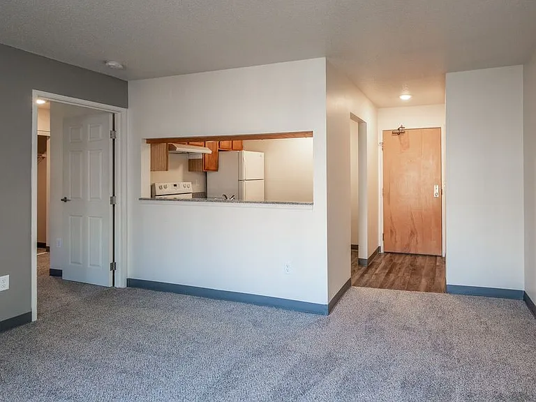 Old Main and Drake Apartments — Photo 23
