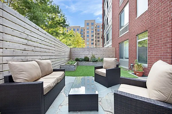 Sold by Compass | media 8
