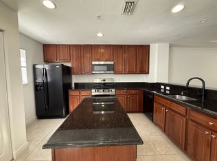 618 SW 1st Ter, Pompano Beach, FL 33060