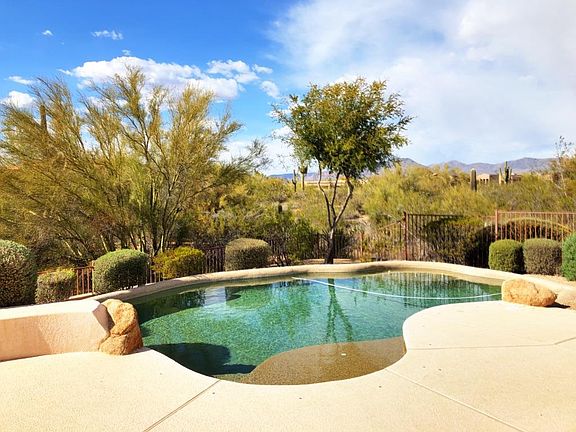 Heated pool with Continental Mountains in background.