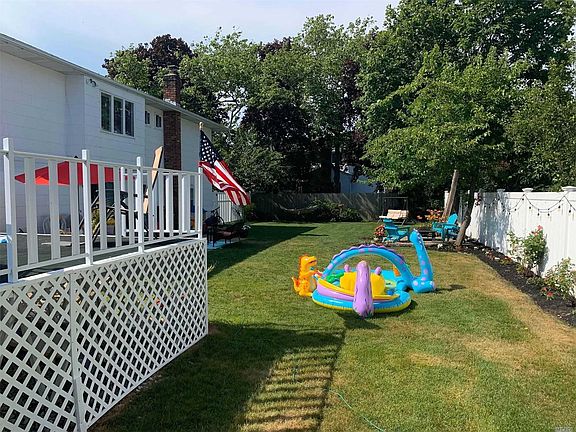4th image of 304 Clearview Ln