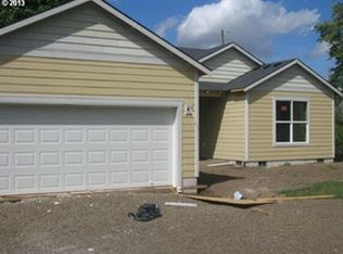 417 S Main St, Newberg, OR 97132