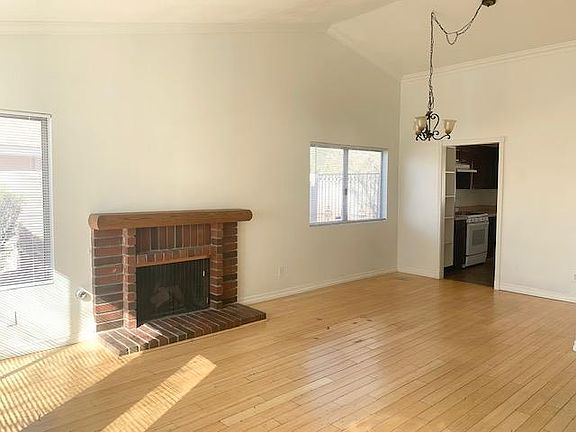 2nd image of 3116 Belvedere Dr
