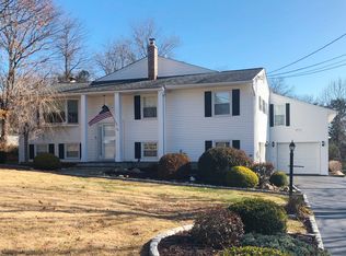 20 Prince Rd, Mahopac, NY 10541