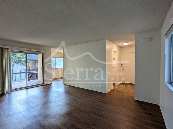2nd image of 1916 Elise Way APT D