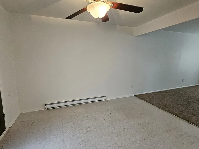 8254 Meadowlark Dr — Photo 7