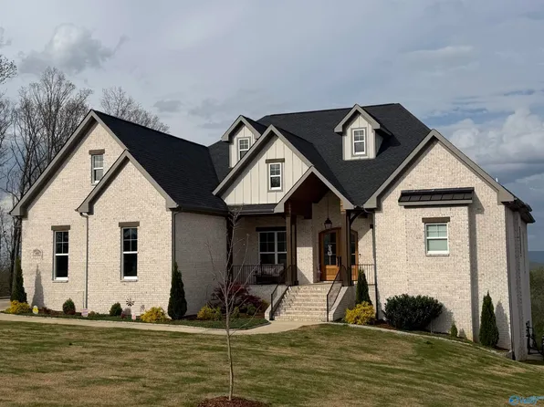 48 Watson Grande Way SE, Owens Cross Roads, AL 35763