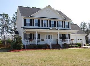 512 Rock Creek Dr N, Jacksonville, NC 28540