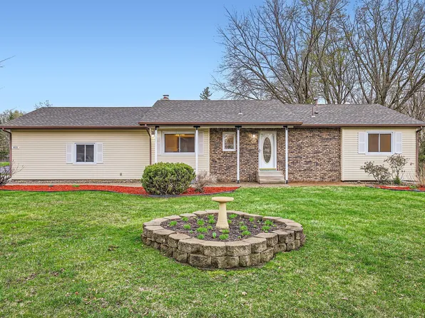 6575 49th Street Ct N, Oakdale, MN 55128