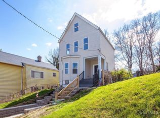 1915 Maple Ave, Cincinnati, OH