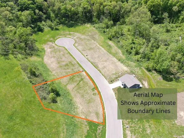 21 Woods, Ontario, WI 54651