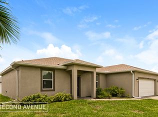 2728 NE 6th Pl, Cape Coral, FL 33909