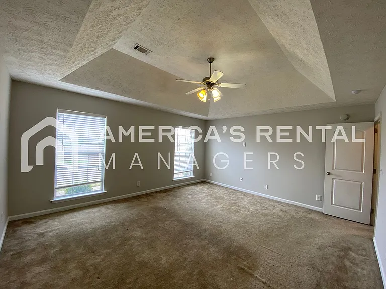 5773 Hammermill Loop — Photo 24