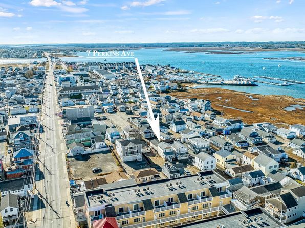 7 Perkins Avenue #A, Hampton, NH 03842