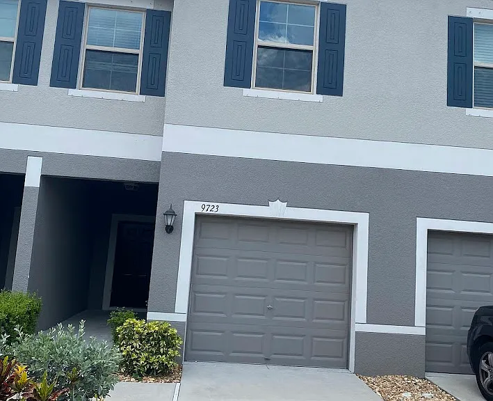 9723 Mulberry Marsh Ln — Photo 1