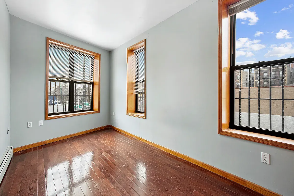 1601 Cortelyou Road — Photo 4