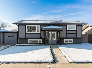 2339 NE Higdon Ave SE, Medicine Hat, AB T1B 1C1