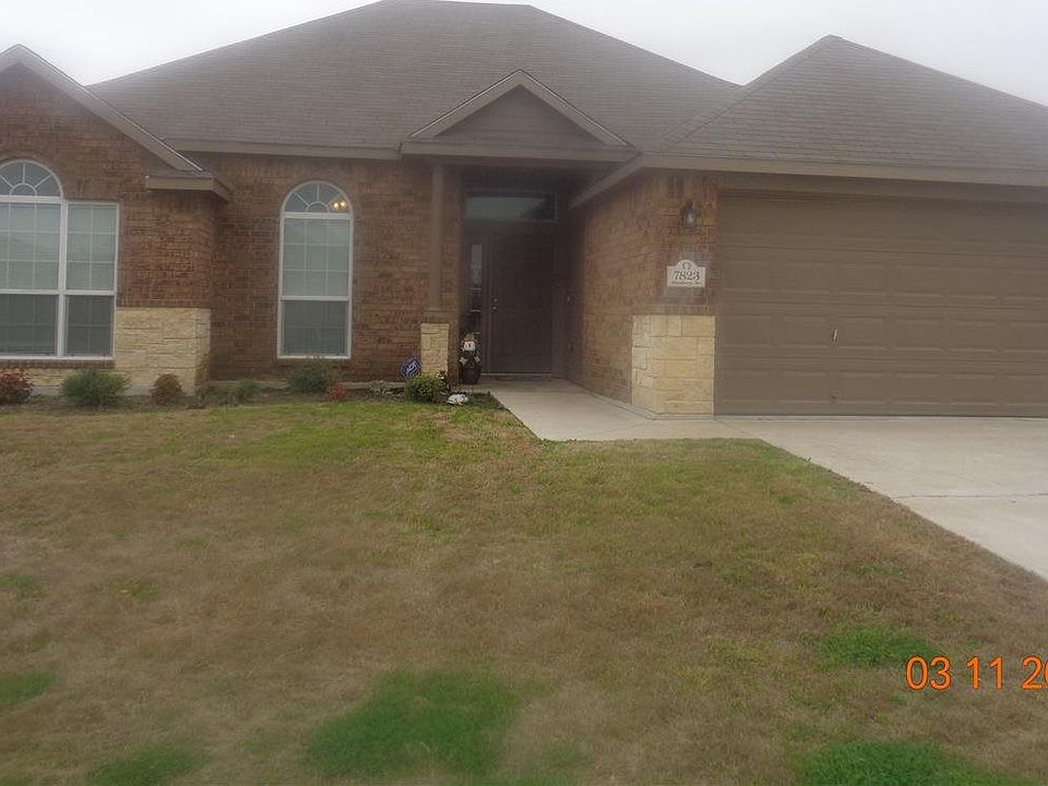 1st image of 7823 Woodbury Dr