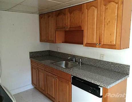 2nd image of 114 Mendoza Ave APT 25