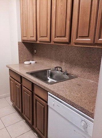 2nd image of 26 Ebbitts St APT 6A