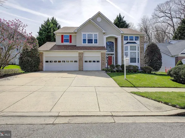 2467 Chelmsford Dr, Crofton, MD 21114