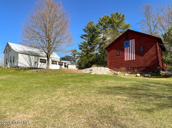 11 Mill Street, Chestertown, NY 12817
