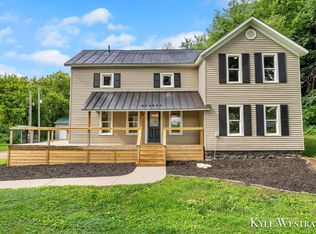 1219 122nd Ave, Hopkins, MI 49328
