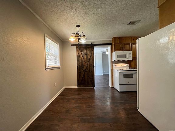 5th image of 116 S Parkview Dr