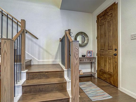 2nd image of 4128 Cascade Sky Dr