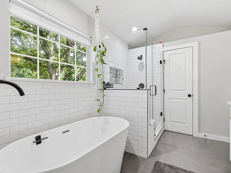 1641 Fuqua Dr — Photo 14