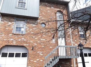 715 Sunset Cir, Cranberry Twp, PA 16066