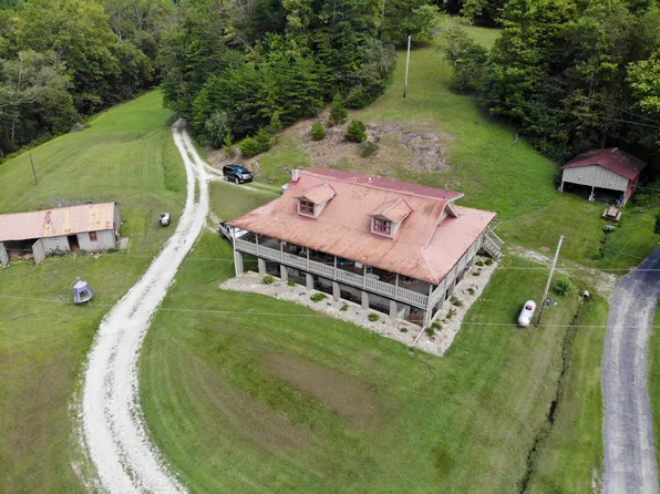 971 Calhoun Br, Jackson, KY 41339