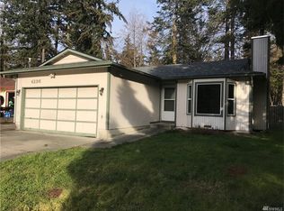 4296 Northgate Dr, Oak Harbor, WA 98277