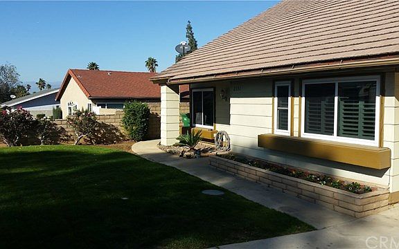 4th image of 2131 Pine Crest Dr