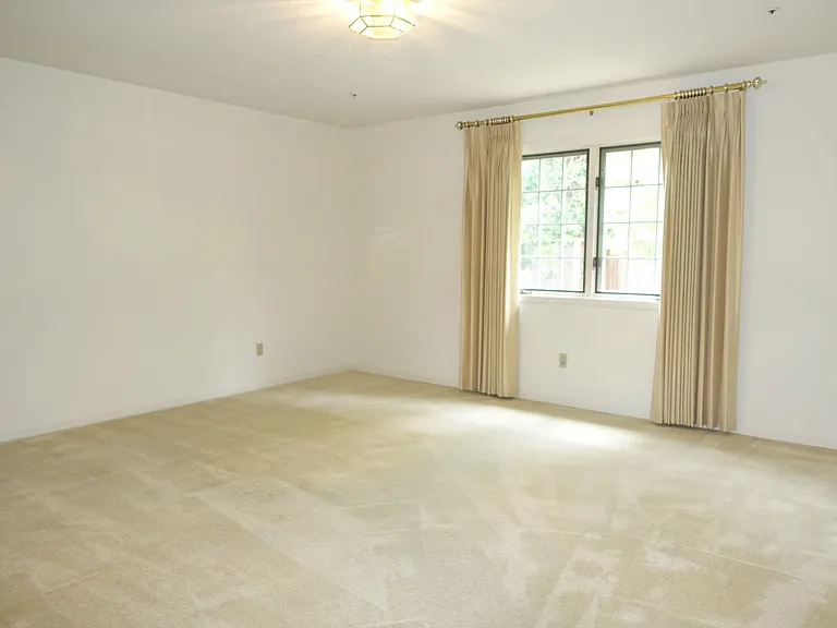 455 Old Oak Ct — Photo 12
