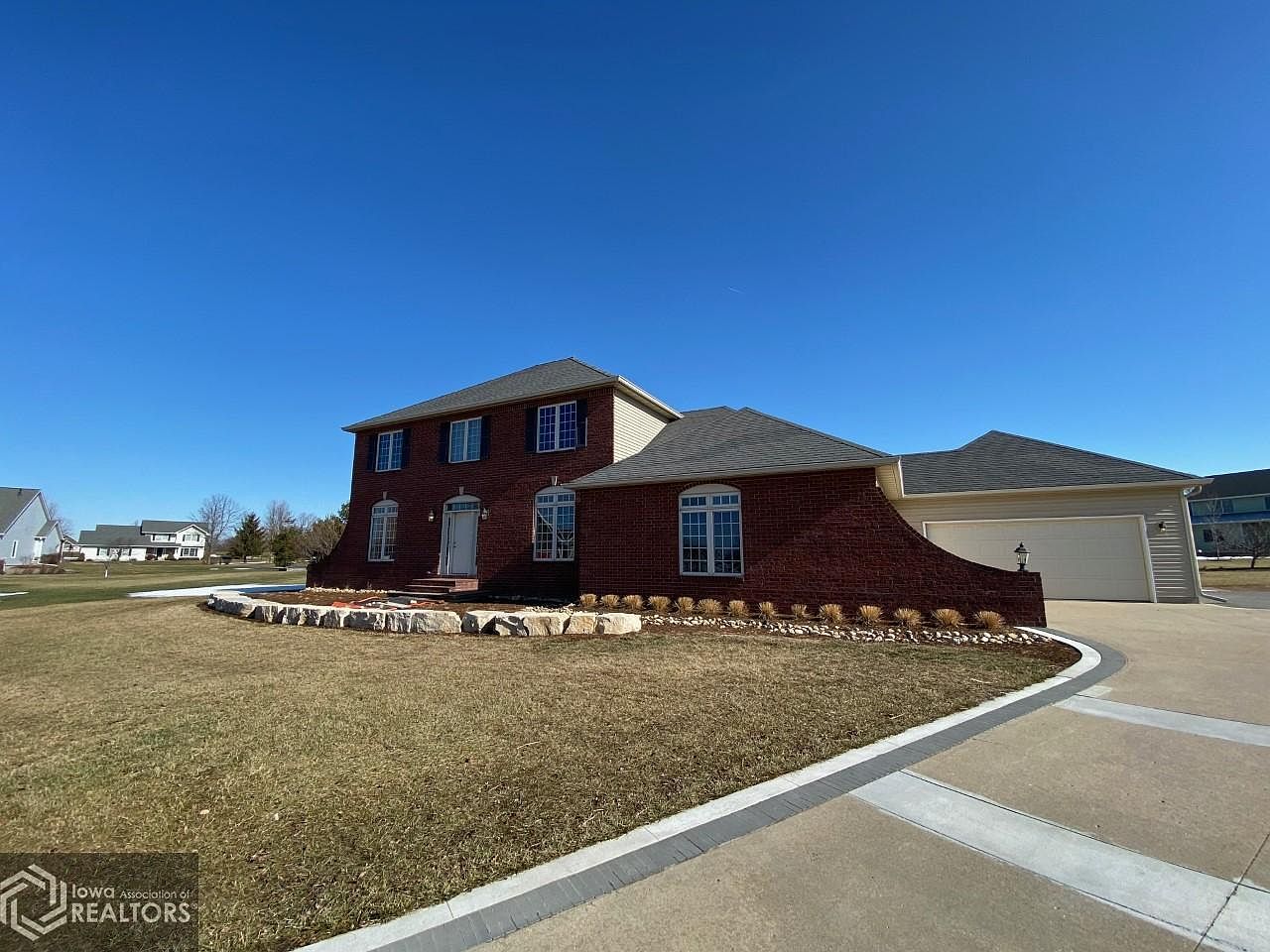 6 Sawgrass Trl Ottumwa Ia 52501 Mls 5722759 Zillow