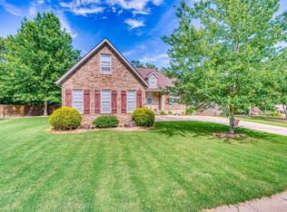 207 Landon Ln, Harrison, AR 72601