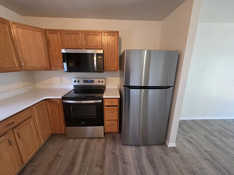 1801 Culvers Dr — Photo 7