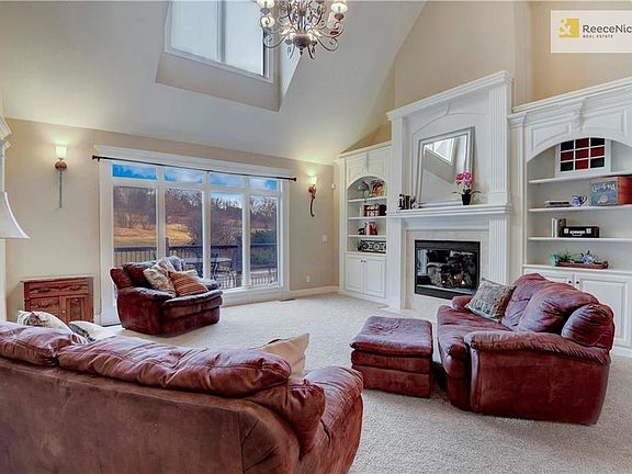 Soaring cathedral ceilings and tons of natural light!