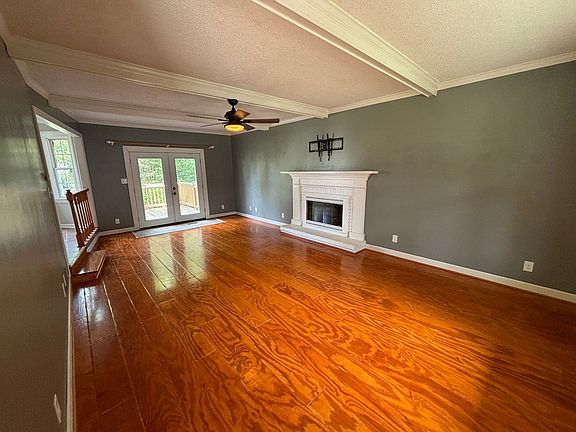 3rd image of 407 Bayleaf Pl