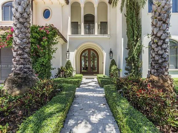 2627 Castilla Isle, Fort Lauderdale, FL 33301