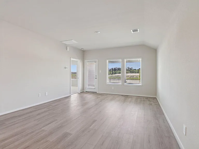 416 Sunrise Ranch Dr — Photo 10